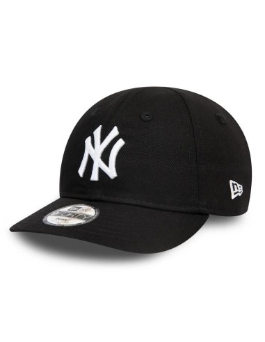 League Essential Inf 940 New York Yankees Kappe